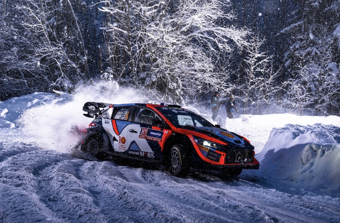 Вплив географії та клімату на стратегію та підготовку команд у WRC