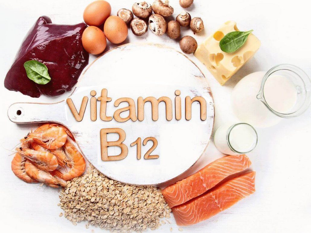 В яких продуктах найбільше вітаміну B12: повний список, таблиця та поради експертів