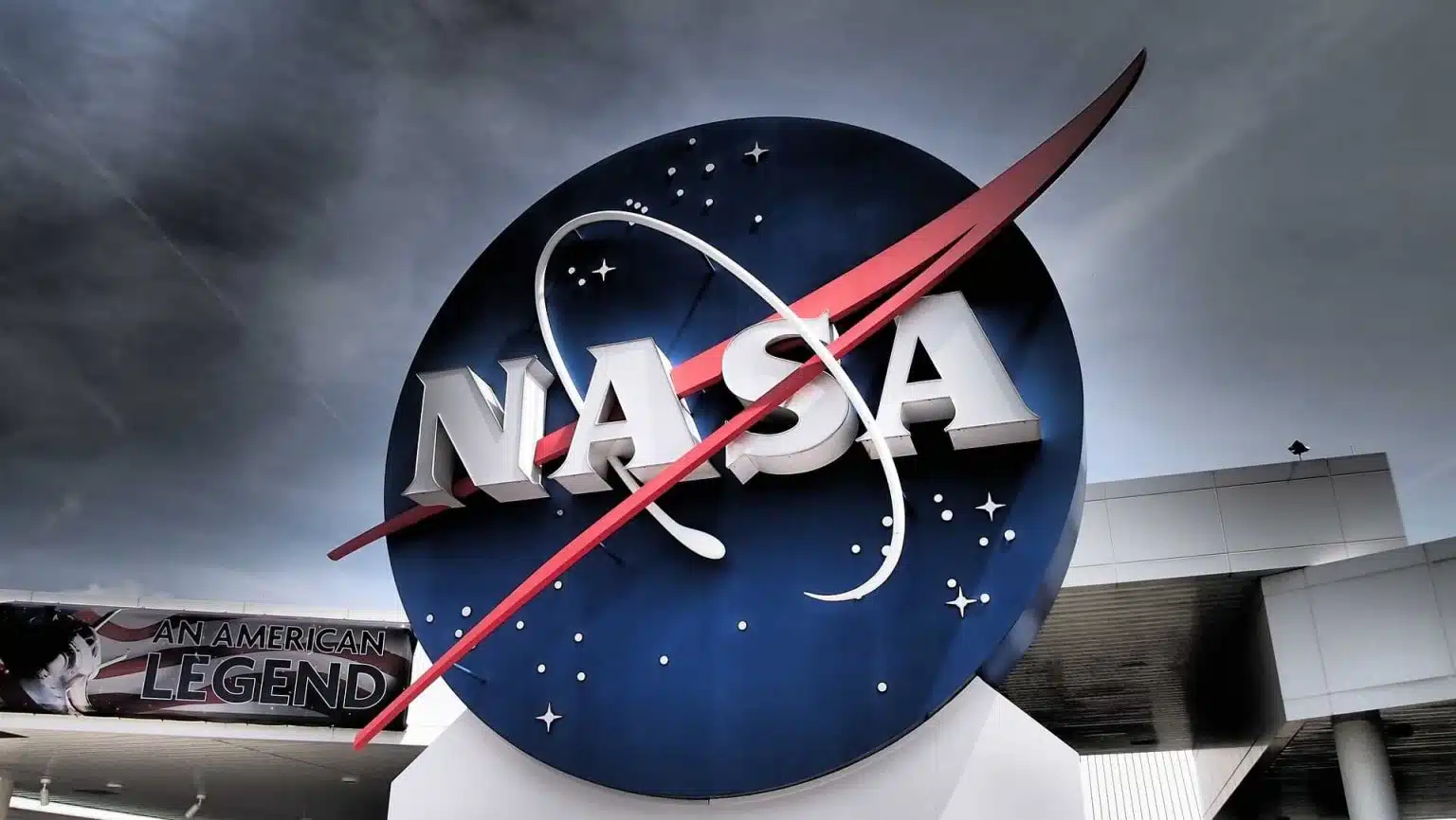 NASA відправило на рбіту Землі м’яч ЧС-2026: навіщо Trionda доставили на МКС (відео)