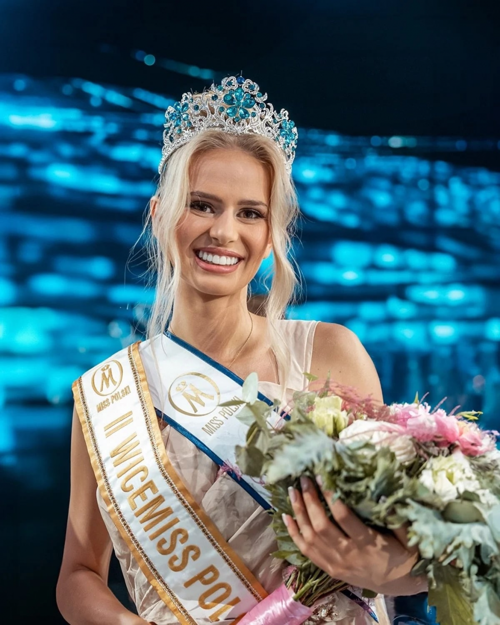 Поліцейська з Варшави увійшла до трійки найкрасивіших дівчат Польщі: хто така Клаудія Венцлась